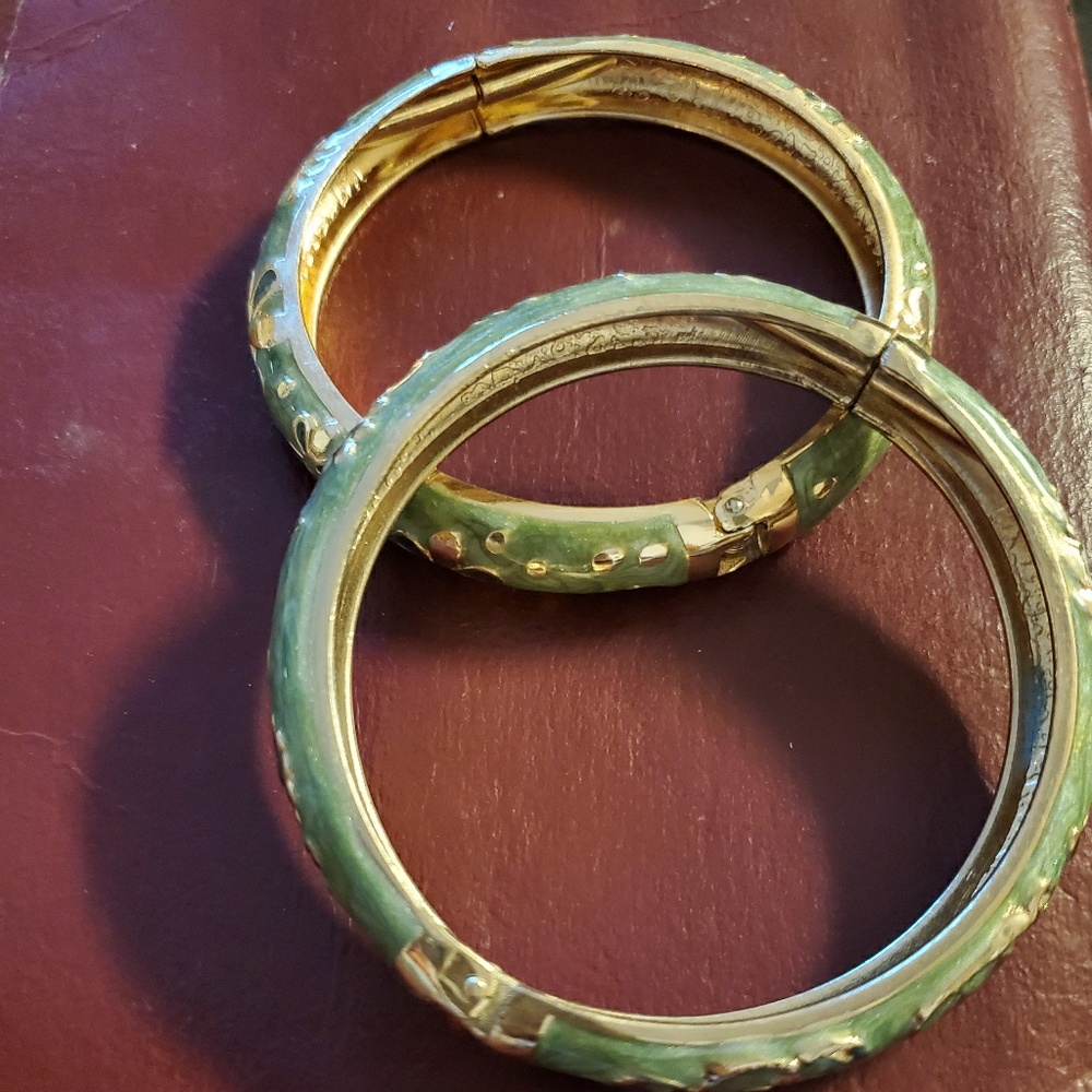 2 Snap Bangles